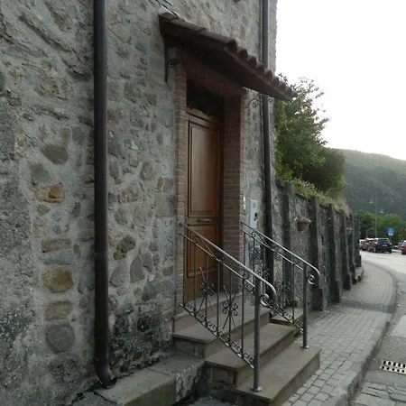 C. V. A&m Omignano Nel Cuore Del Cilento Antico